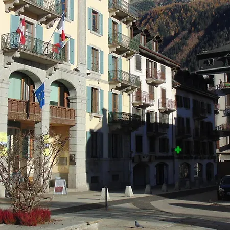 Apartment Cosy 2 Pers. Avec Balcon, Centre Chamonix, Proche Commerces Et Pistes Sk - Fr-1-517-23 *