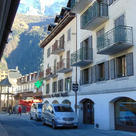 Cosy 2 Pers. Avec Balcon, Centre Chamonix, Proche Commerces Et Pistes Sk - Fr-1-517-23 Apartment