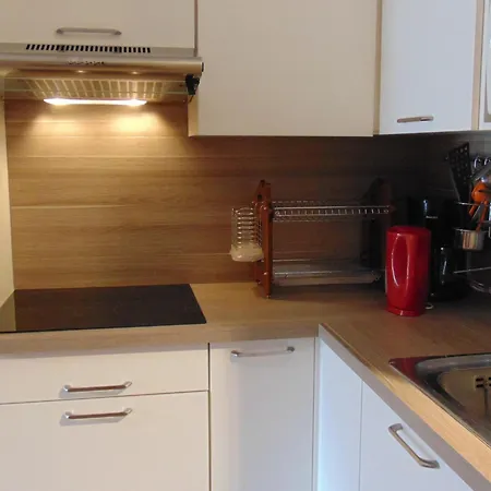 Cosy 2 Pers. Avec Balcon, Centre Chamonix, Proche Commerces Et Pistes Sk - Fr-1-517-23 * Chamonix